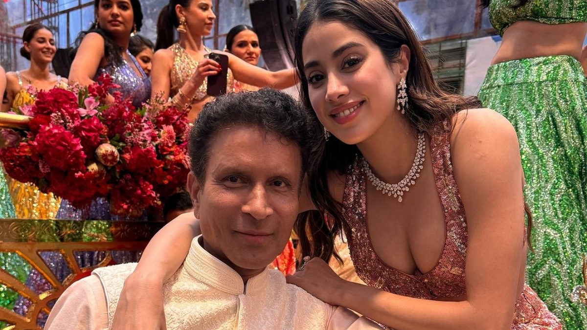 janhvi-kapoor-get-nose-job-done-by-surgeon-raj-kanodia-doctor-liked-comment-sparks-rumours-who-is-he-ambani-wedding-photo